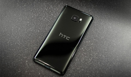 HTC Safir Camlı U Ultra Modelini Tanıttı!