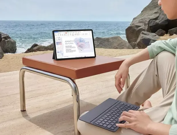 Huawei klavyesiz laptopunu tanıttı!